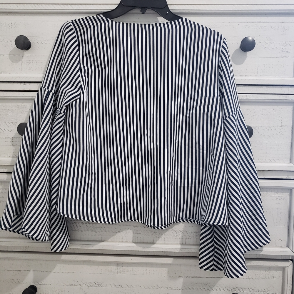 Zara Basic Stripe Top Size Medium. - image 5